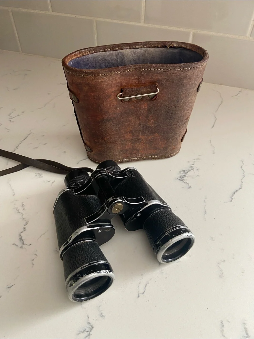 Vintage Skyline Schneider 7x35 Binoculars Germany Leather Case Working